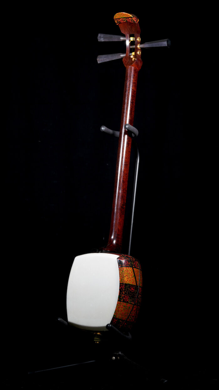 Handmade Tsugaru Shamisen (Kinbozo, Ayasugi, Highest-Grade Tochi Kouki) - Image 3