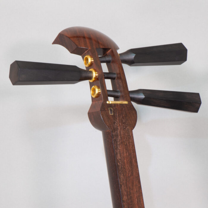 SH-0264 Tsugaru Shamisen (Kouki wood - deluxe set) - Image 5
