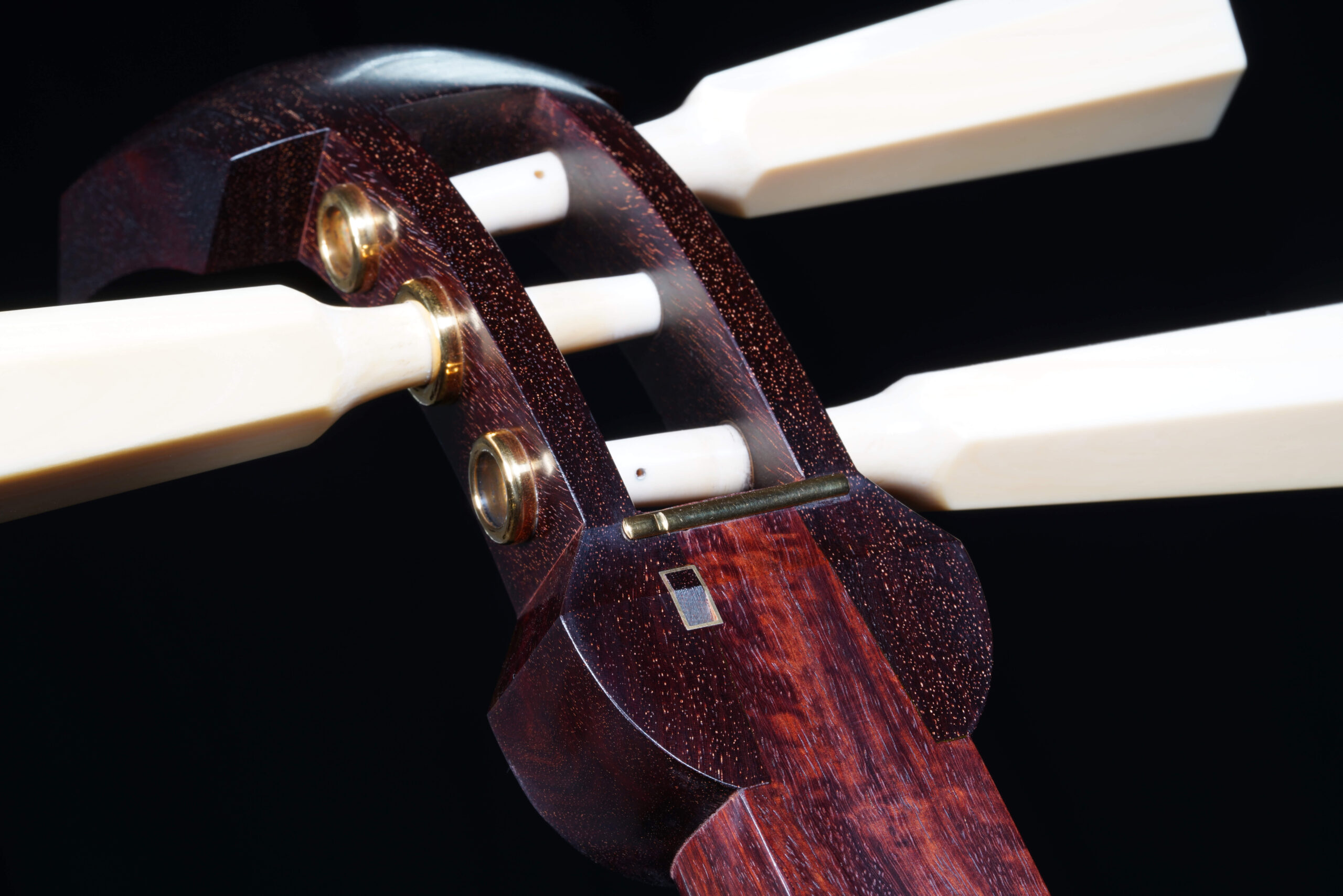 MK-001 Almost-New Kouki Tsugaru Shamisen with Zouge Itomaki (Ships from California) - Image 14